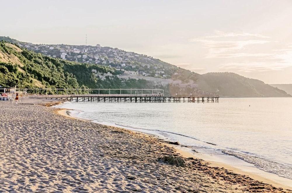 Hotel Orhidea Albena Luaran gambar